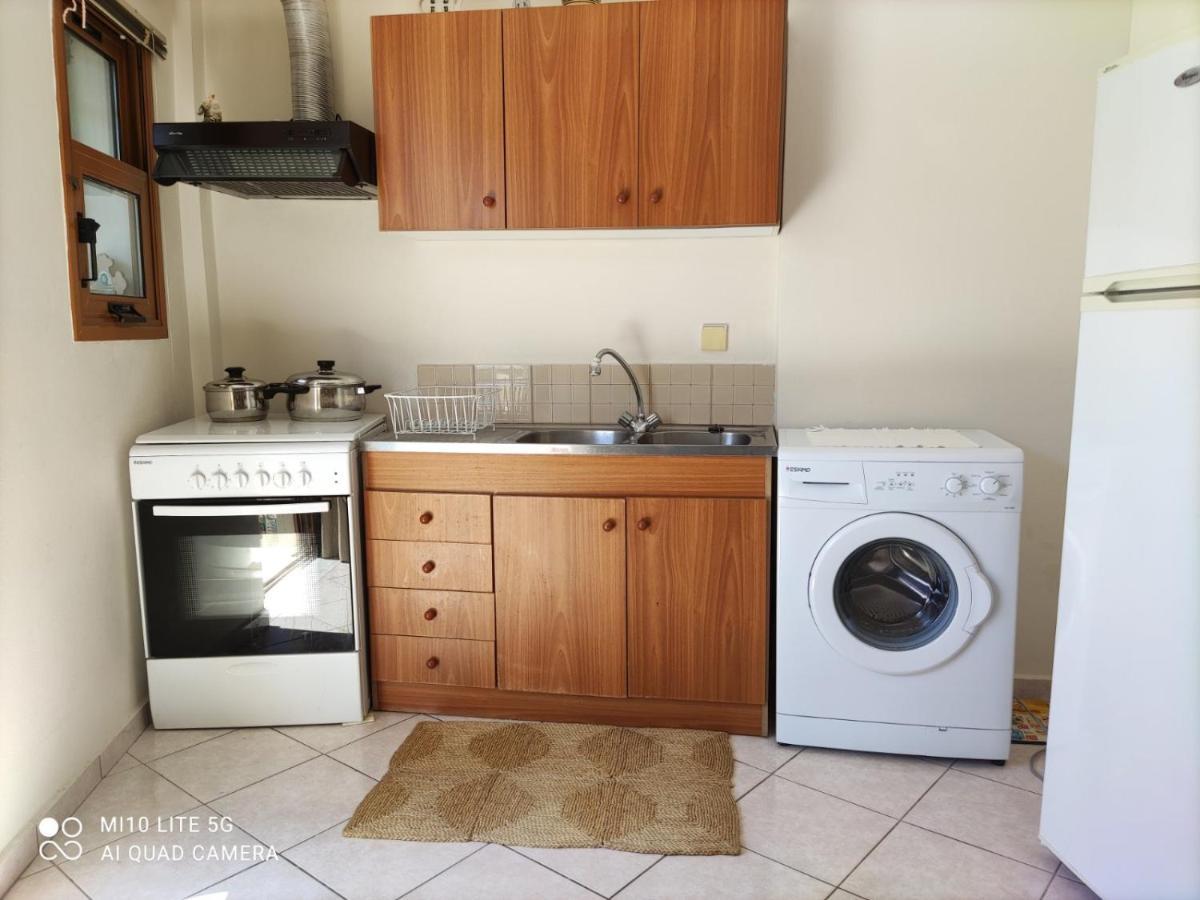 Ferienwohnung Διαμέρισμα Για Οικογένεια Με Θέα Την Θάλασσα Arkoudi Exterior foto
